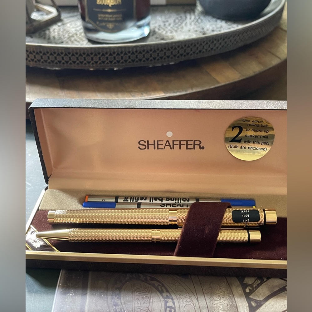 Shaeffer Targa Barleycorn Fountain Pen & Ballpoint Pen 23k Goldplated (vintage)